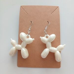 Fashion Jewelry Cream Balloon Dog Earrings